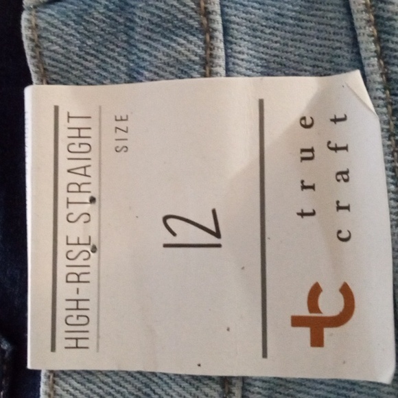 $10 or any 2 items $15:  TRUE CRAFT NWT High Rise Distressed Jeans 12 - Picture 12 of 16